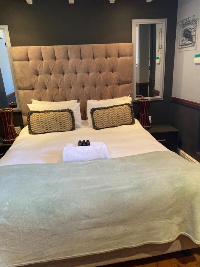 The Lions Guest House Кейптаун Екстериор снимка